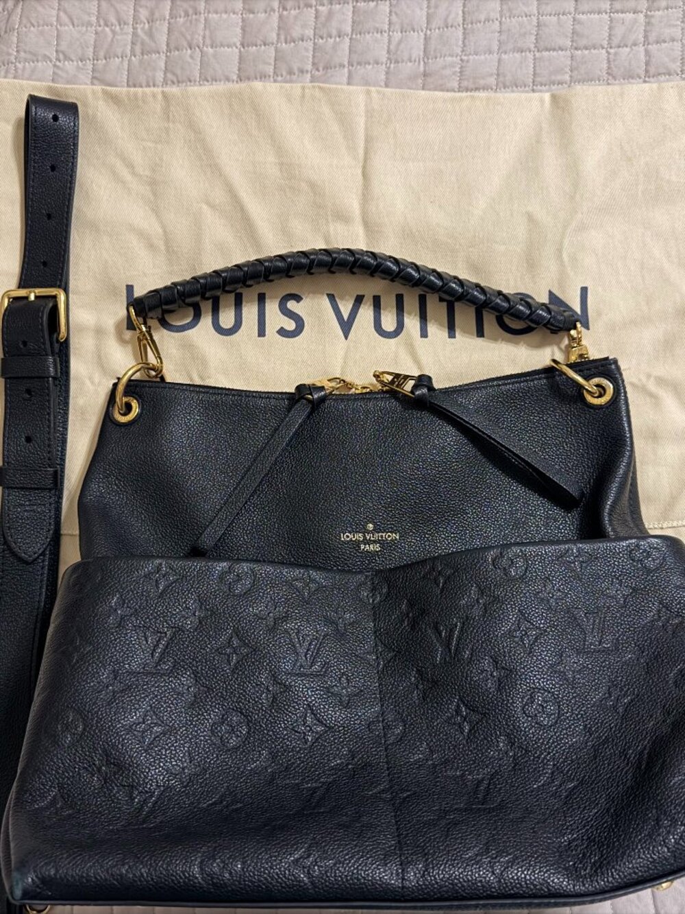 Louis Vuitton Maida Hobo Black Empreinte Leather
